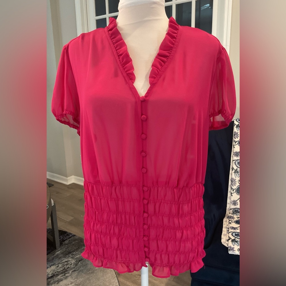 ❤️❤️❤️Worthington Hot Pink Ruffle Top–Smocked Waist❤️❤️❤️ VALENTINES IS COMING!